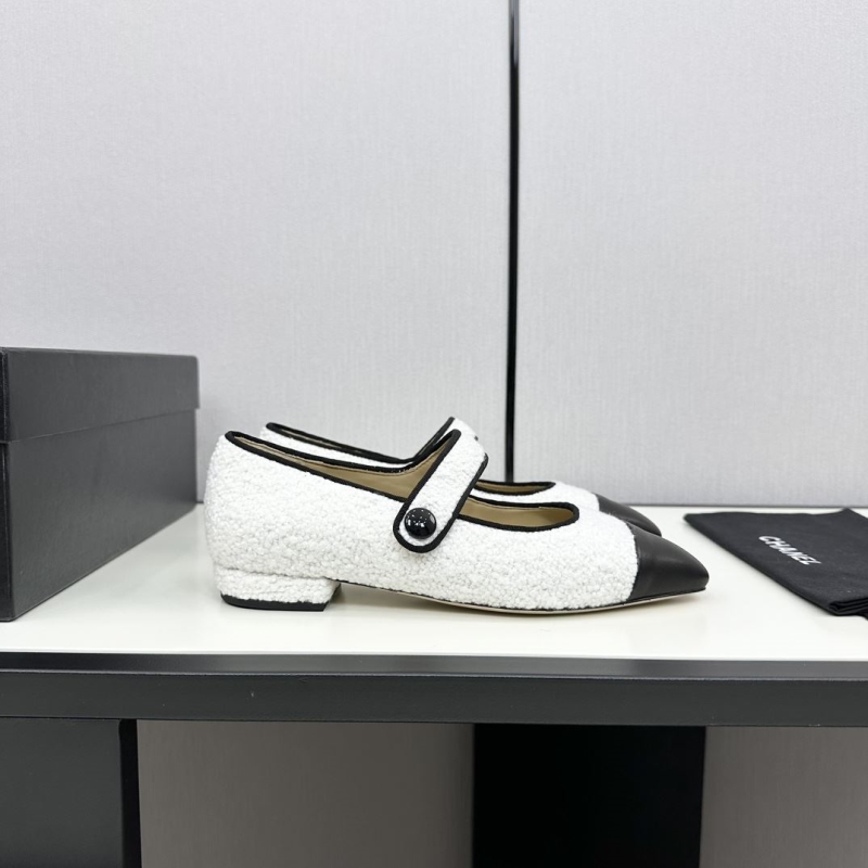 Ch*el flat shoes